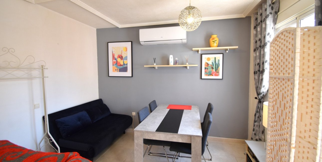 Resale - Duplex -
Orihuela Costa - Playa Flamenca