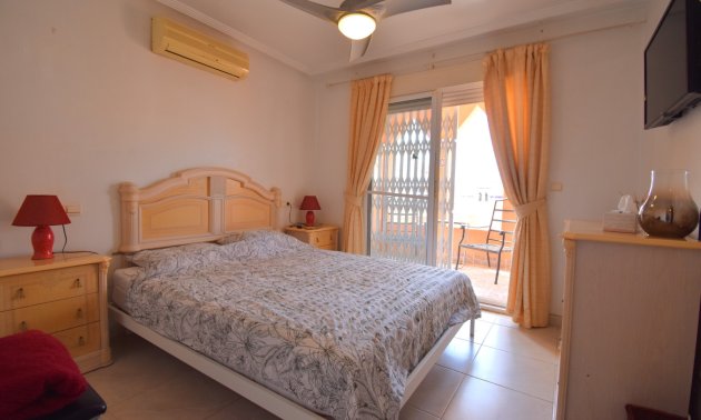 Resale - Duplex -
Orihuela Costa - Playa Flamenca