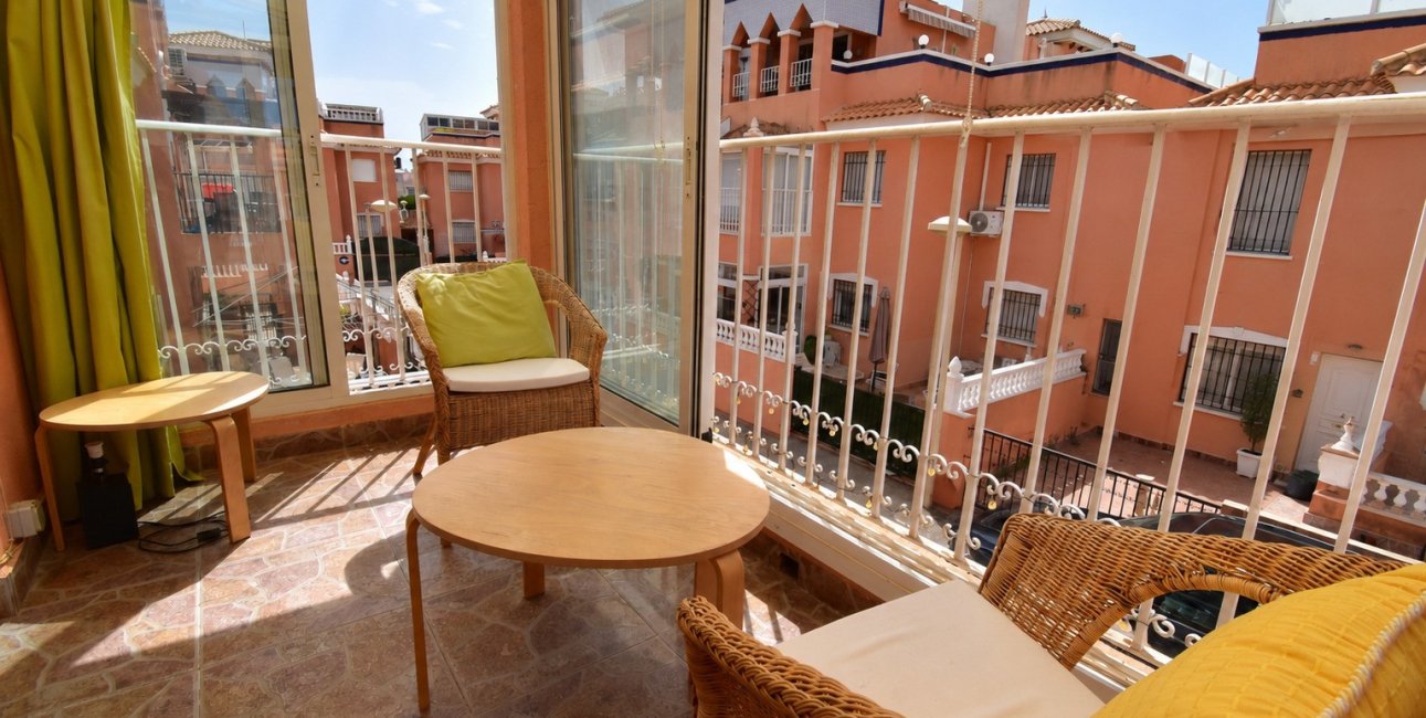 Resale - Duplex -
Orihuela Costa - Playa Flamenca