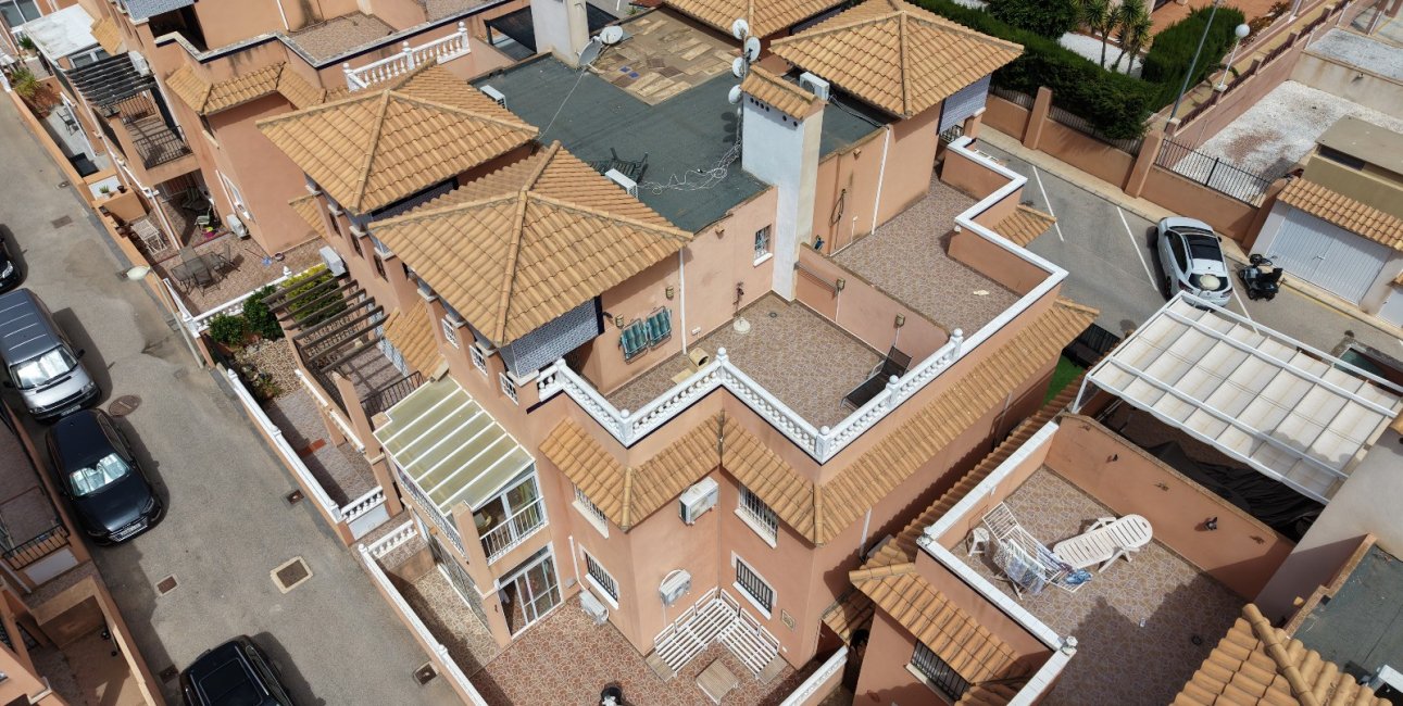 Resale - Duplex -
Orihuela Costa - Playa Flamenca