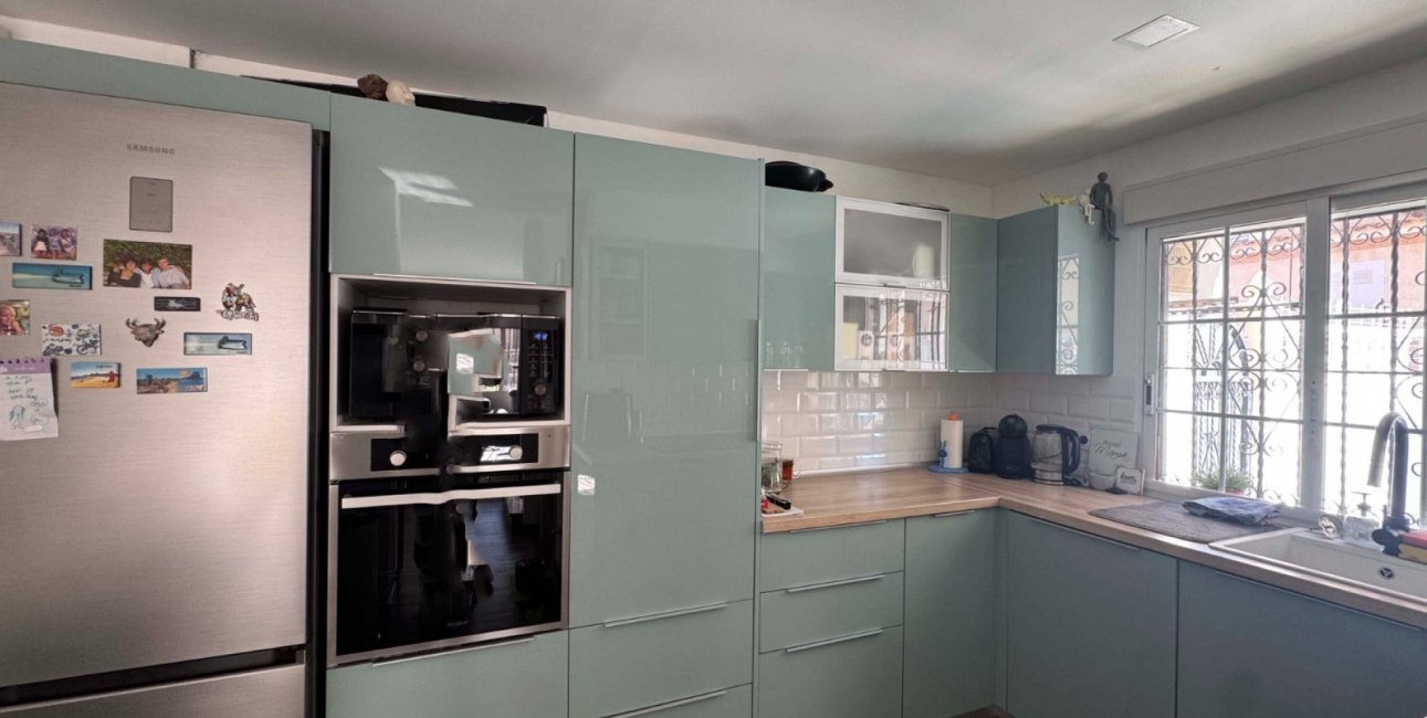 Resale - Townhouse -
Orihuela Costa - Villamartin