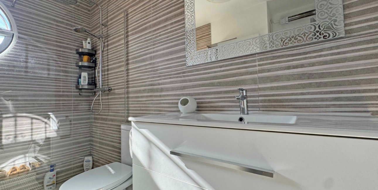 Resale - Townhouse -
Orihuela Costa - Villamartin
