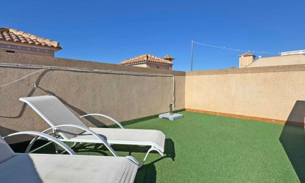 Resale - Townhouse -
Orihuela Costa - Villamartin