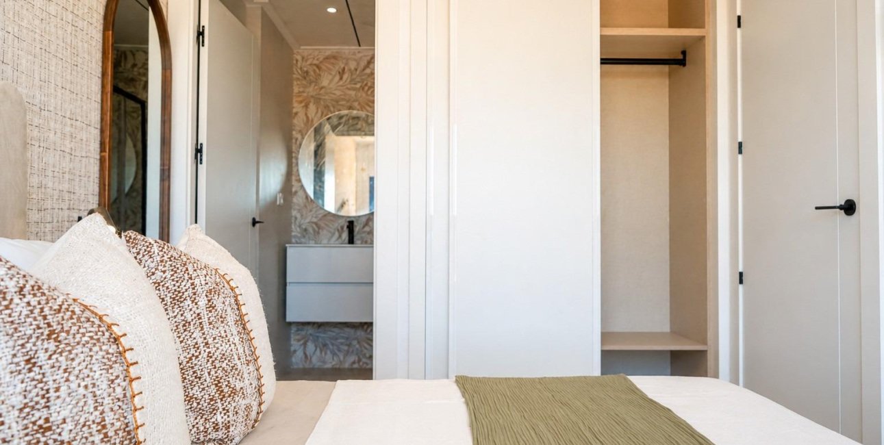 New Build - Townhouse -
Dolores - Sector 2