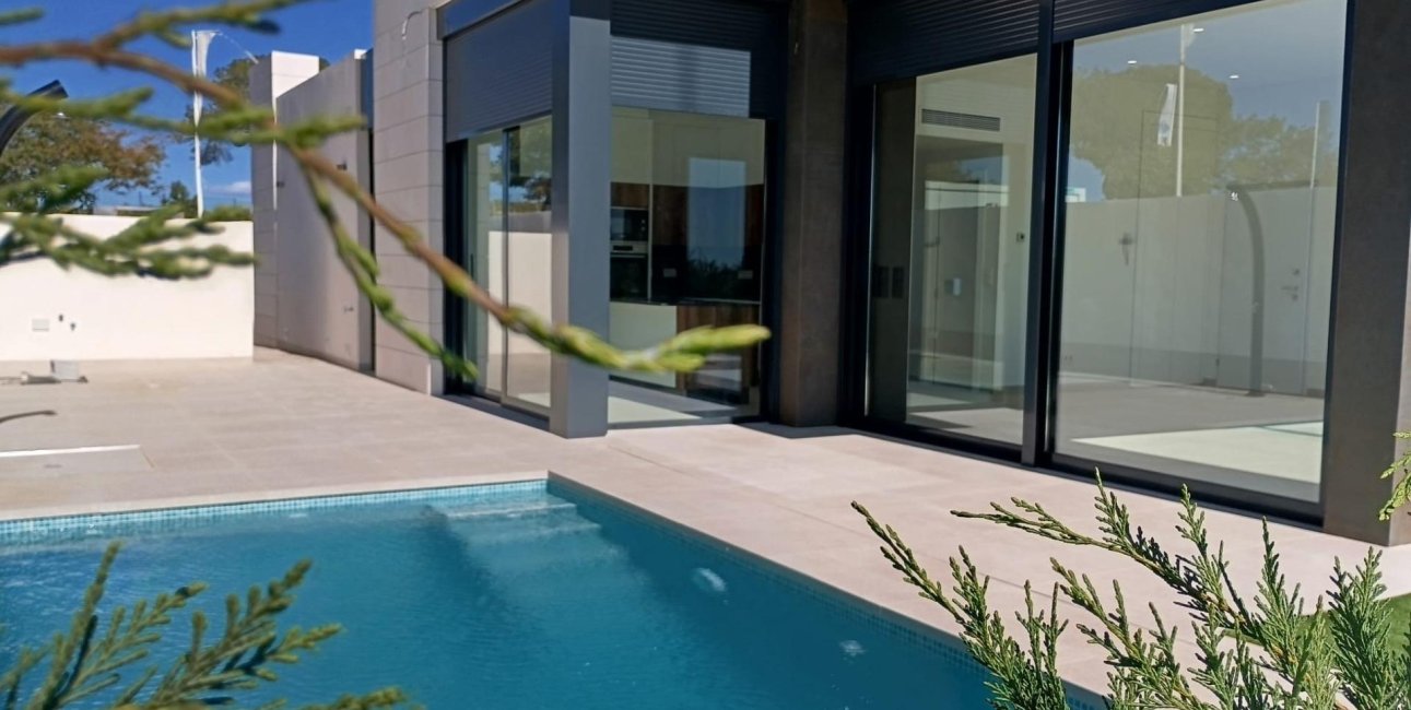 New Build - Villa -
Pilar de la Horadada - Roda Golf