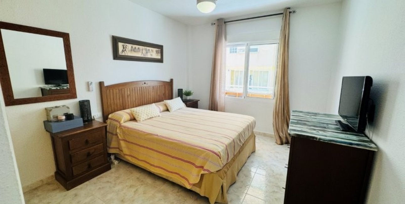 Resale - Apartment / flat -
Torrevieja - La Mata