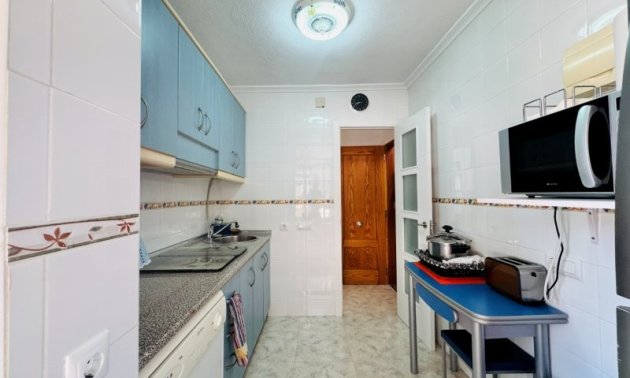Resale - Apartment / flat -
Torrevieja - La Mata