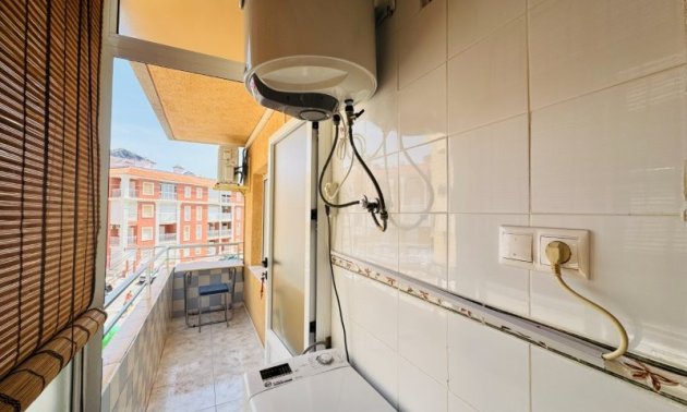 Resale - Apartment / flat -
Torrevieja - La Mata