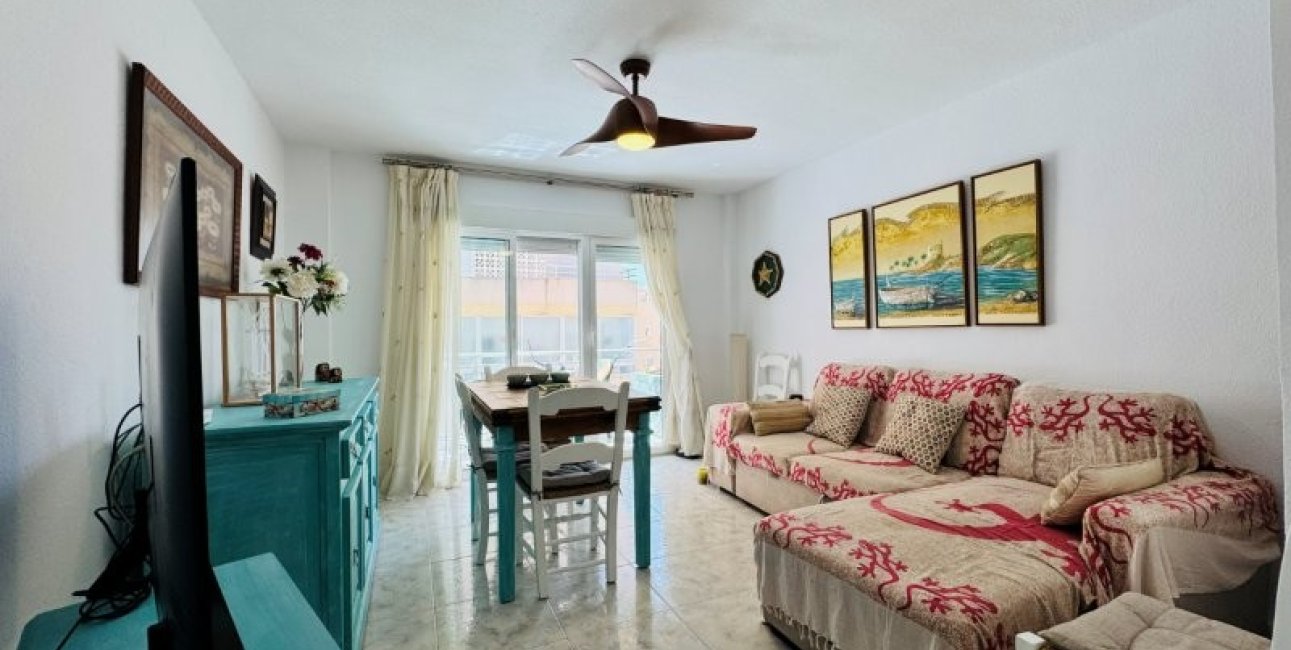Resale - Apartment / flat -
Torrevieja - La Mata