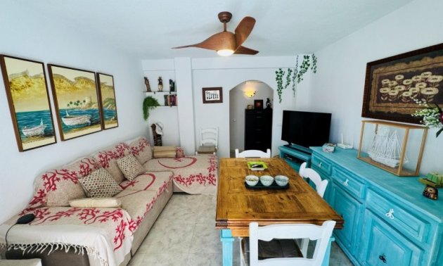 Resale - Apartment / flat -
Torrevieja - La Mata