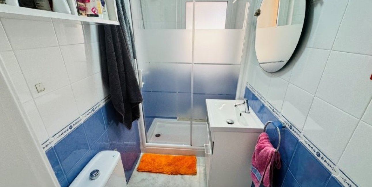 Resale - Apartment / flat -
Torrevieja - La Mata