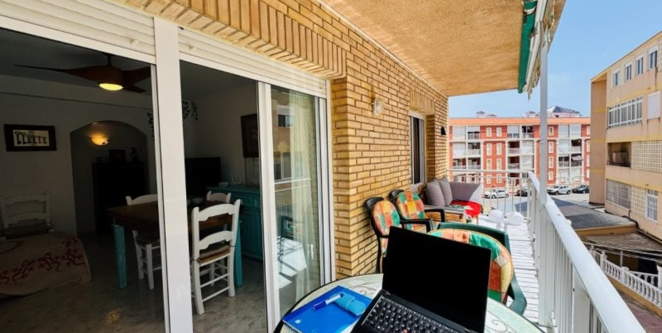 Resale - Apartment / flat -
Torrevieja - La Mata