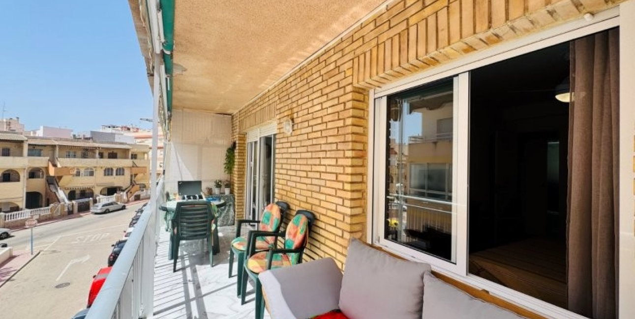 Resale - Apartment / flat -
Torrevieja - La Mata