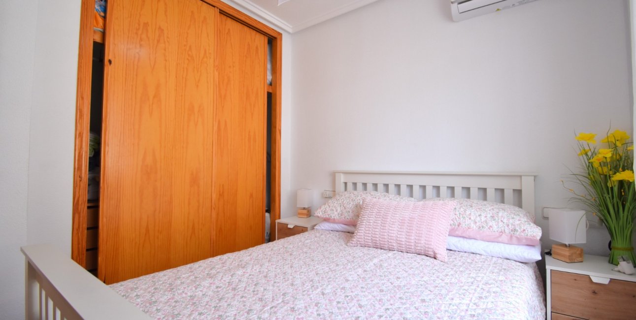 Resale - Townhouse -
Orihuela Costa - Playa Flamenca