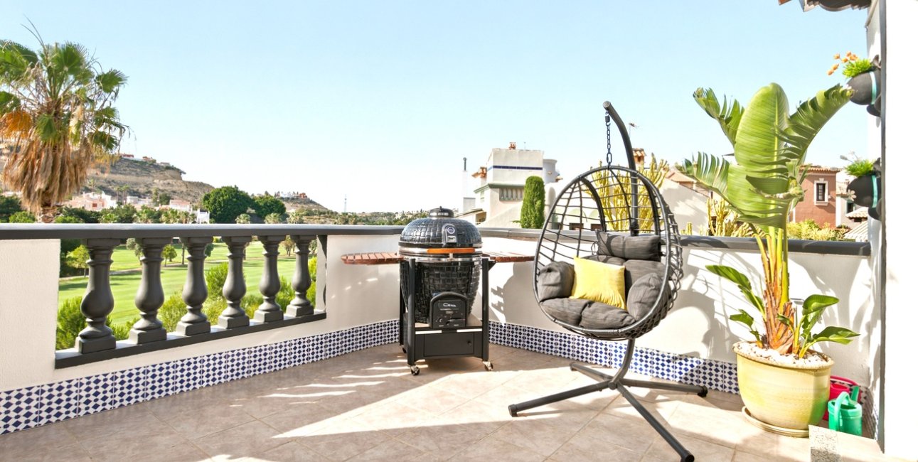 Resale - Villa -
Rojales - La Marquesa Golf