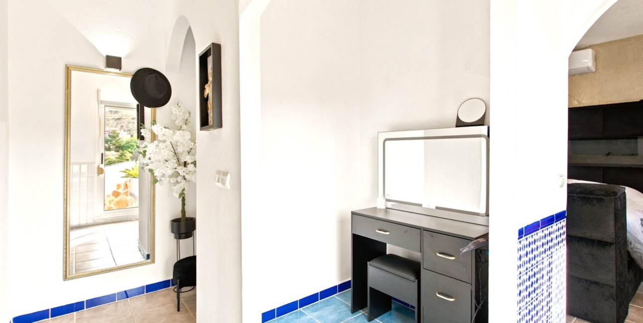 Resale - Villa -
Rojales - La Marquesa Golf