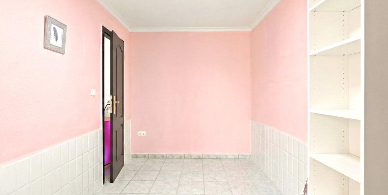 Resale - Villa -
Rojales - La Marquesa Golf