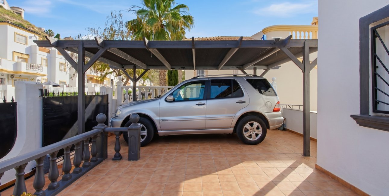 Resale - Villa -
Rojales - La Marquesa Golf