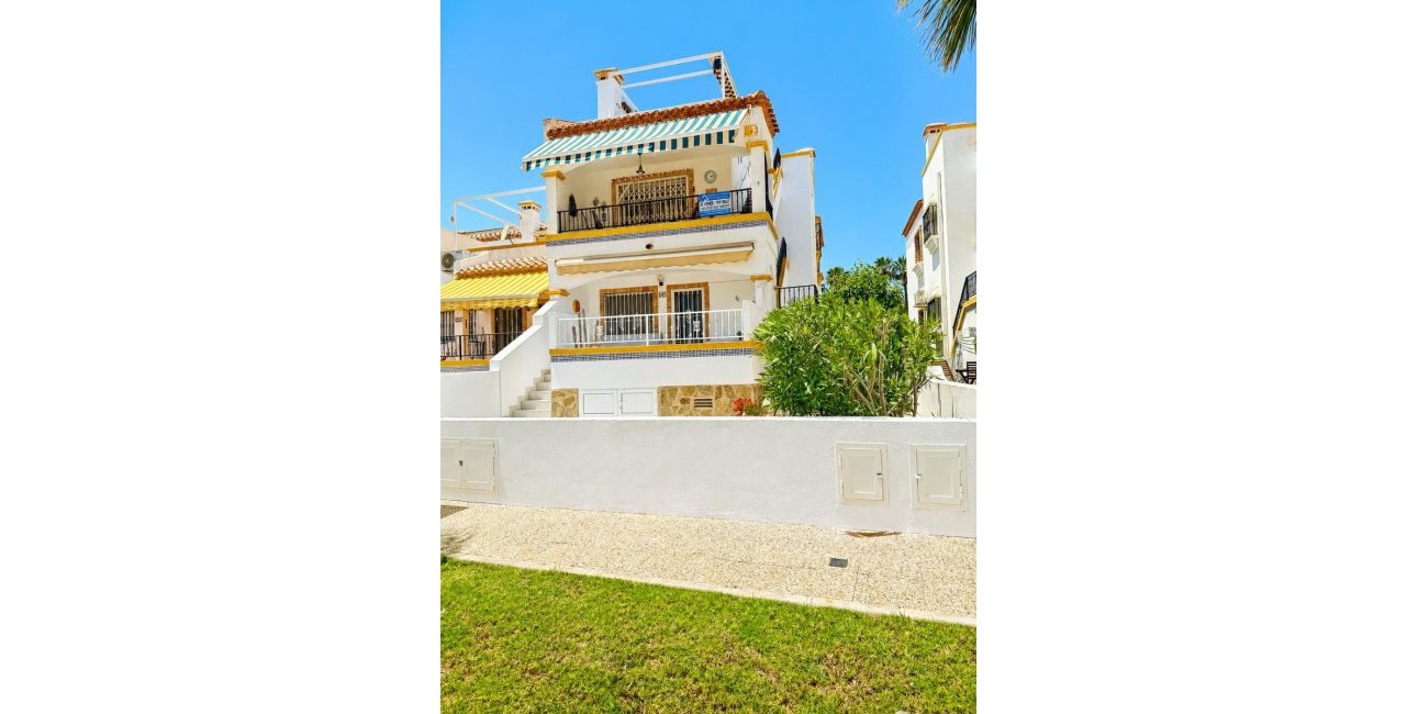 Resale - Apartment - Top Floor -
Los Dolses