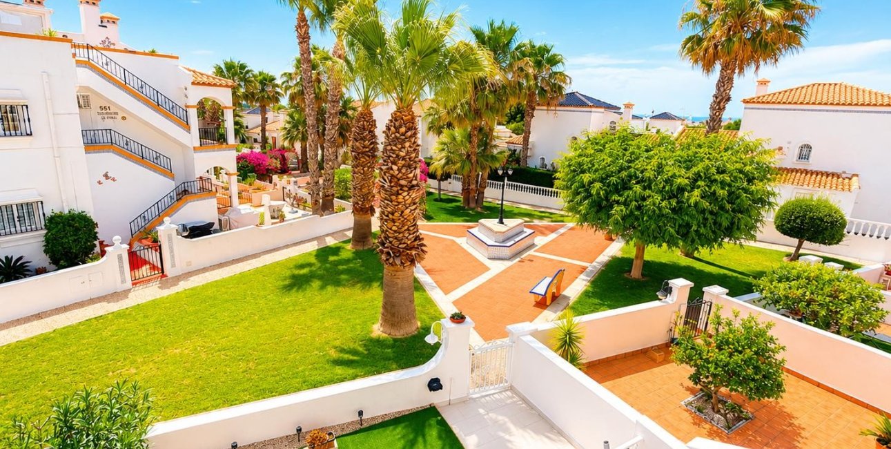 Resale - Apartment - Top Floor -
Los Dolses