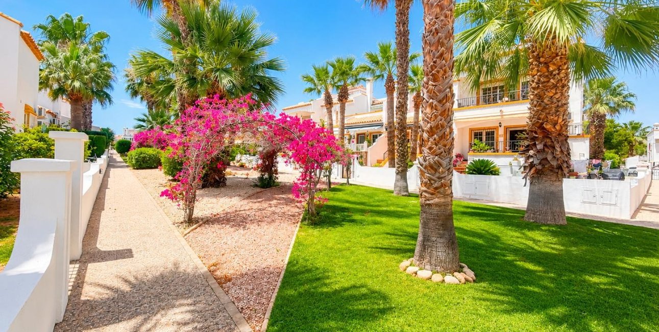 Resale - Apartment - Top Floor -
Los Dolses