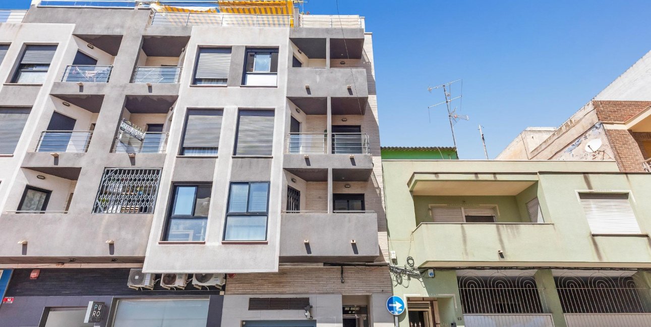 Resale - Apartment / flat -
Torrevieja