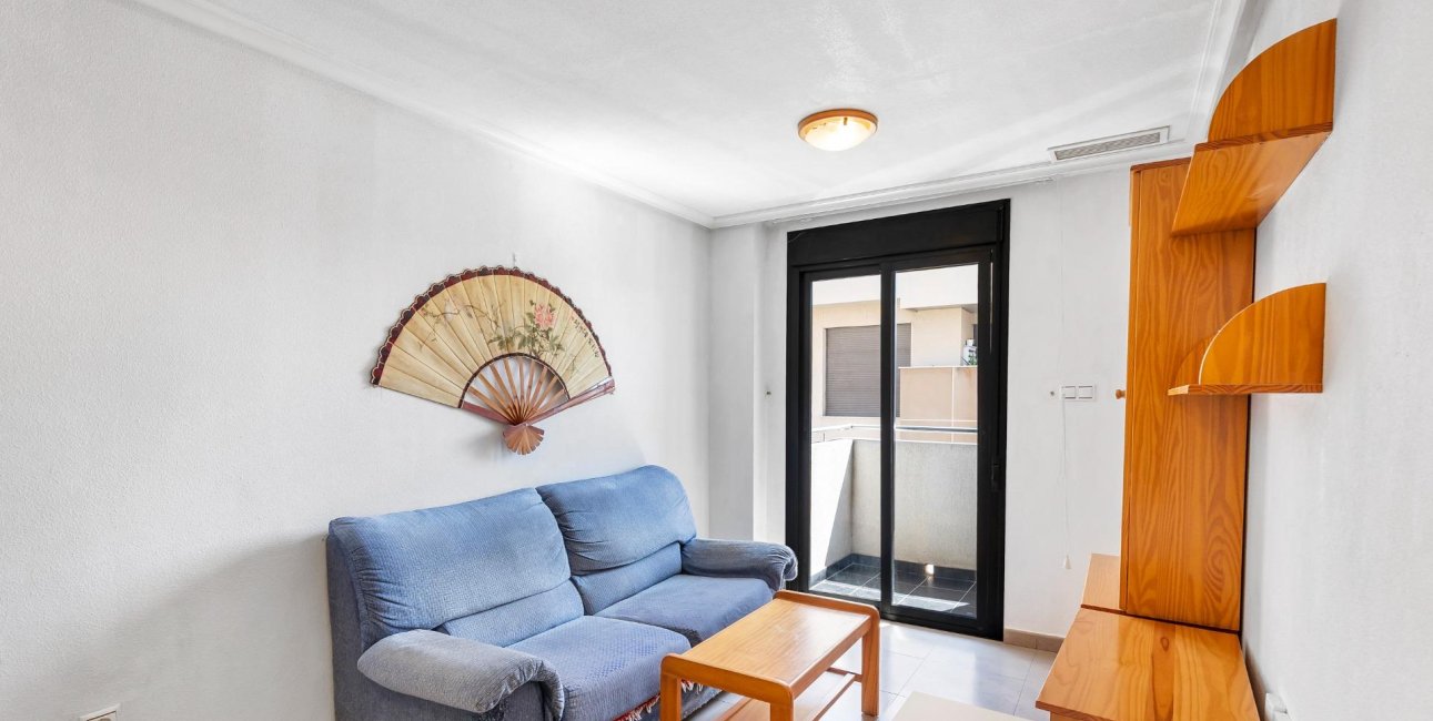 Resale - Apartment / flat -
Torrevieja