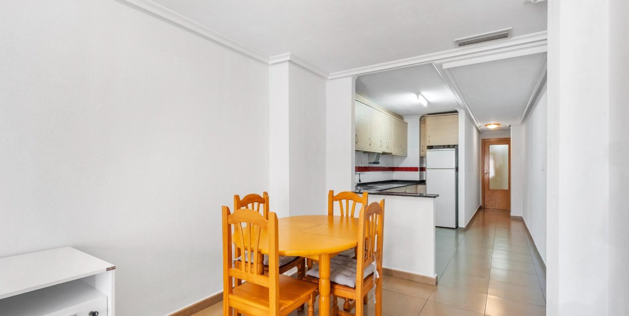 Resale - Apartment / flat -
Torrevieja