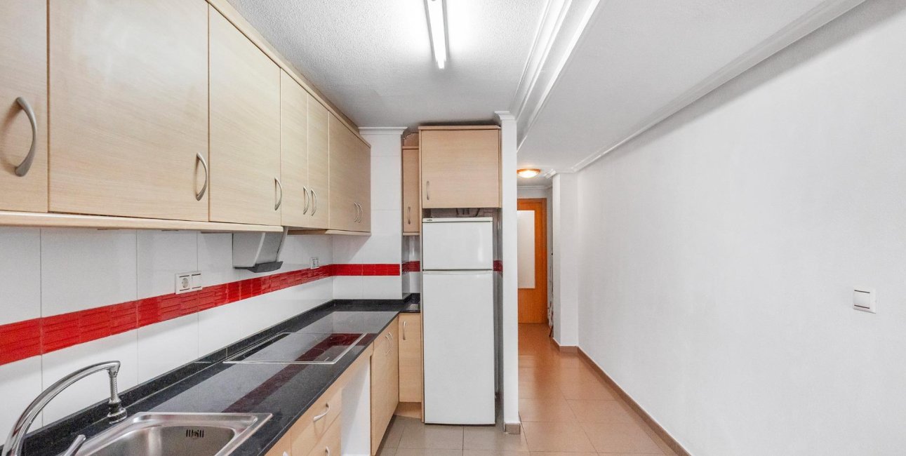 Resale - Apartment / flat -
Torrevieja