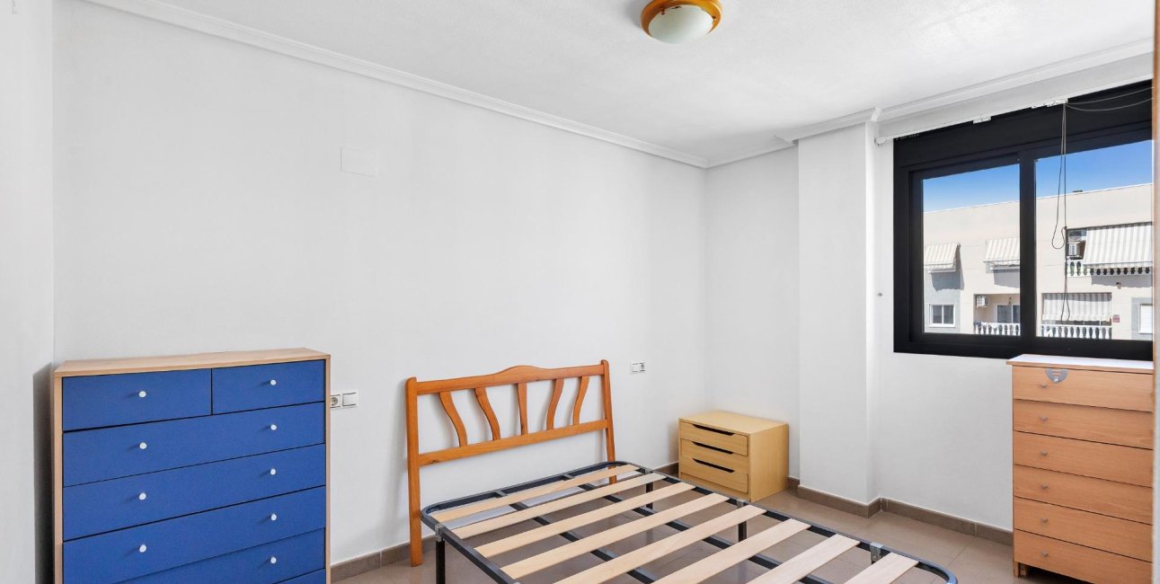 Resale - Apartment / flat -
Torrevieja