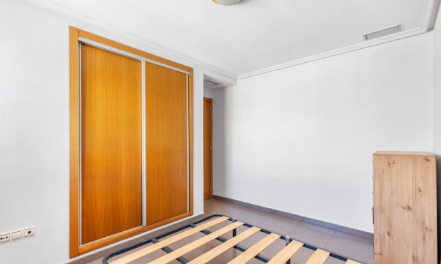 Resale - Apartment / flat -
Torrevieja
