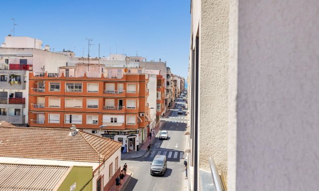 Resale - Apartment / flat -
Torrevieja