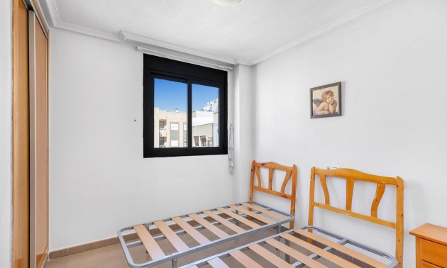 Resale - Apartment / flat -
Torrevieja