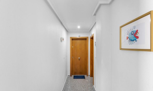 Resale - Apartment / flat -
Torrevieja