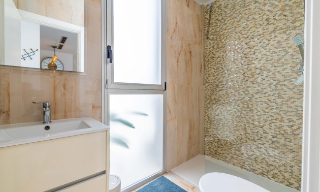 Reventa - Villa / House -
Ciudad Quesada