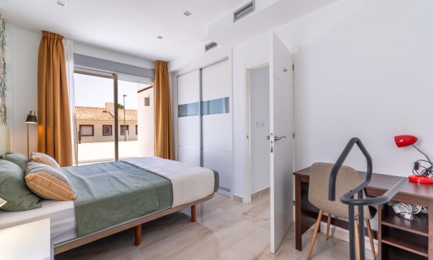 Reventa - Villa / House -
Ciudad Quesada