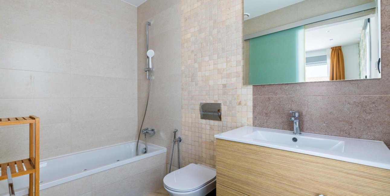 Reventa - Villa / House -
Ciudad Quesada