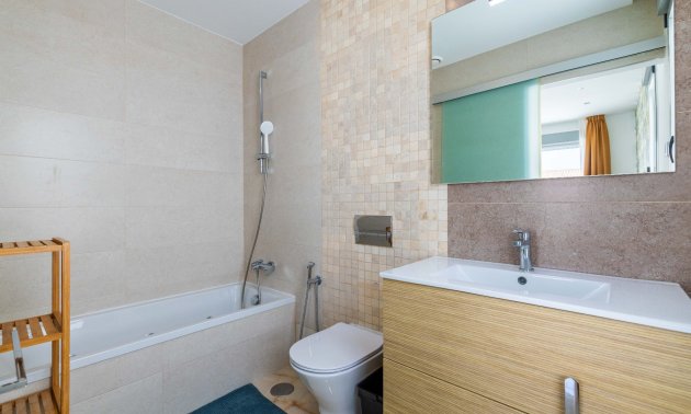 Reventa - Villa / House -
Ciudad Quesada