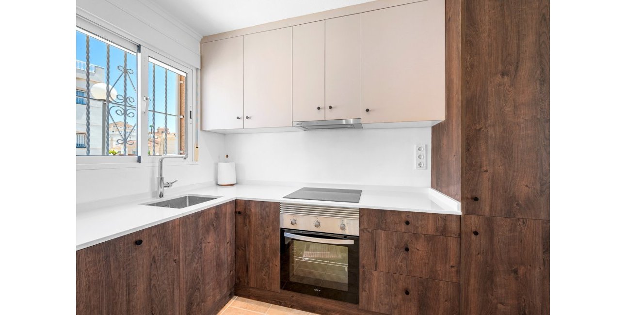 Resale - Townhouse -
Ciudad Quesada - La Marquesa