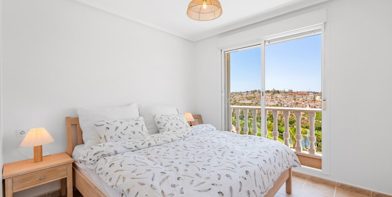 Resale - Townhouse -
Ciudad Quesada - La Marquesa