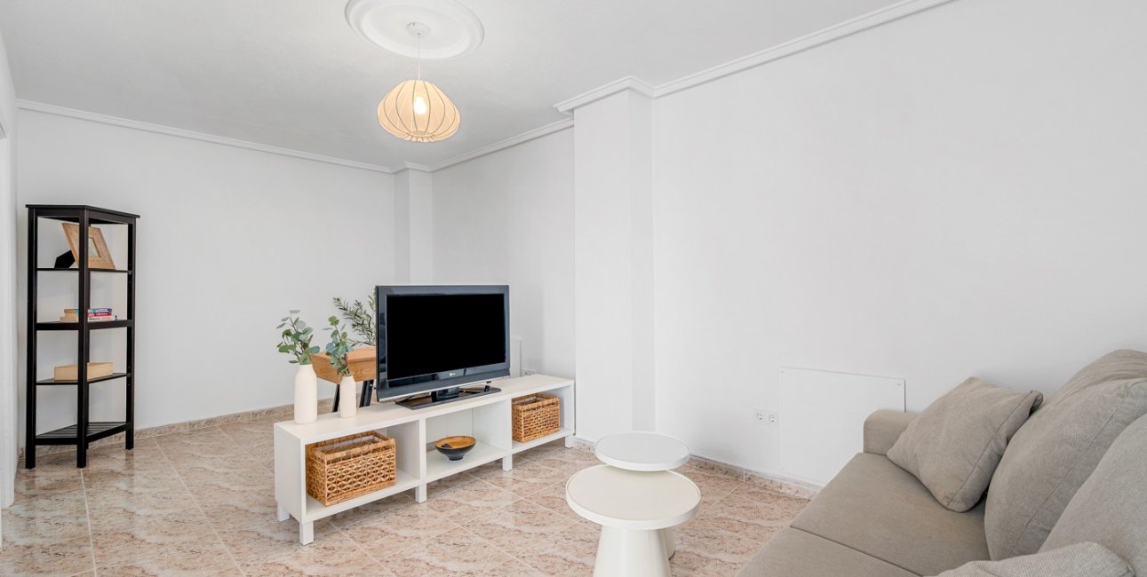 Resale - Townhouse -
Ciudad Quesada - La Marquesa