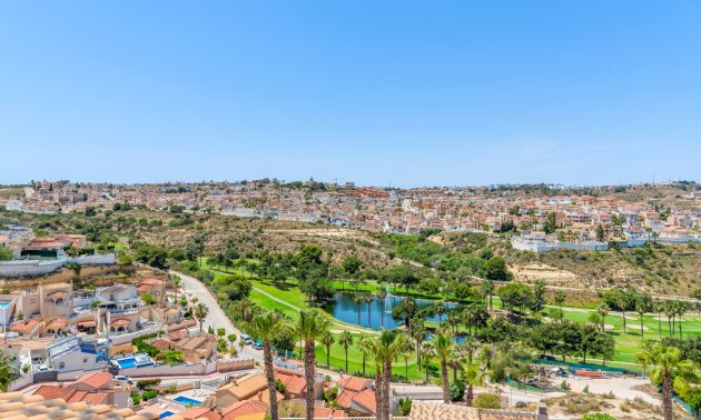 Resale - Townhouse -
Ciudad Quesada - La Marquesa
