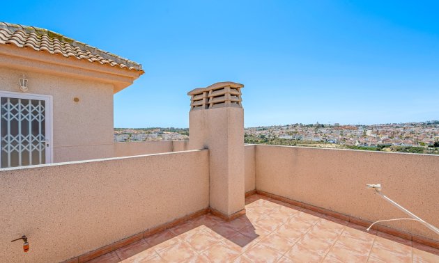 Resale - Townhouse -
Ciudad Quesada - La Marquesa