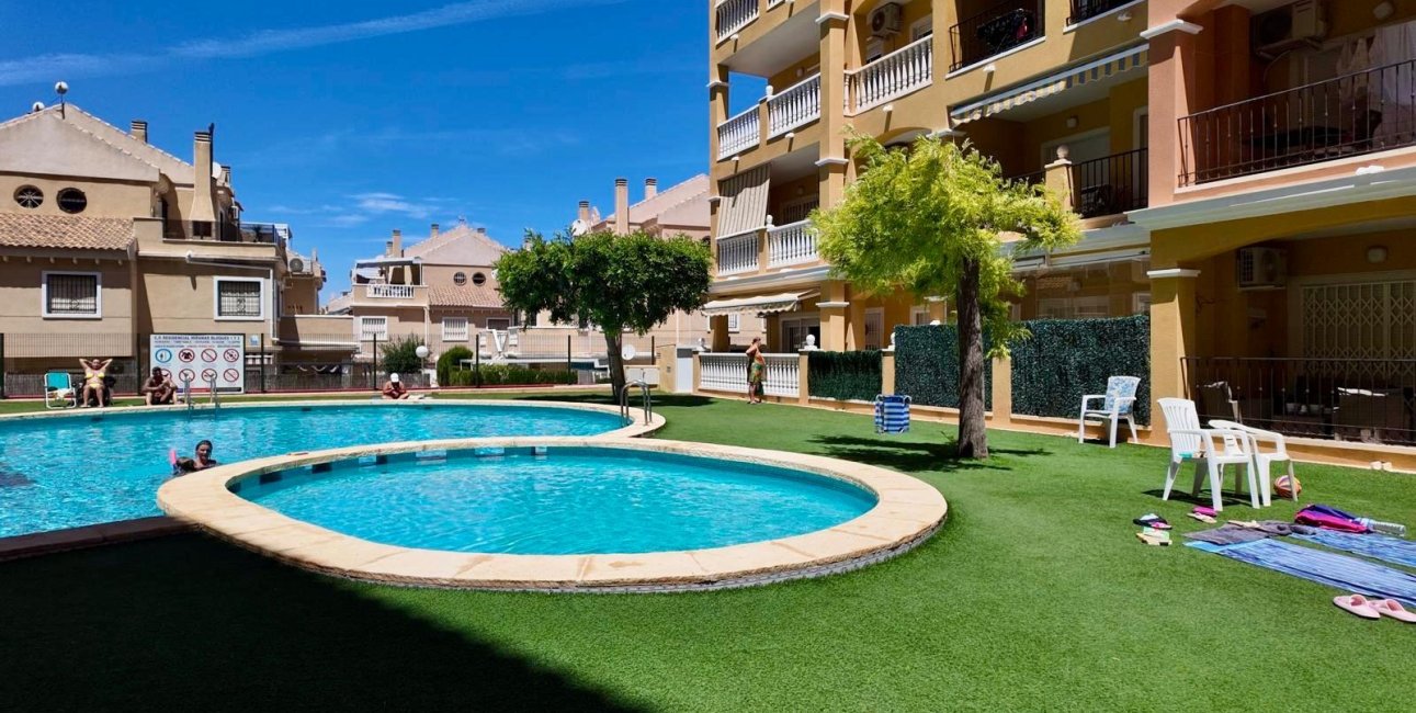 Rynek wtórny - Mieszkanie  -
Torrevieja - Torreblanca