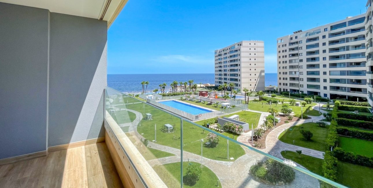 Resale - Apartment / flat -
Orihuela Costa - Punta Prima