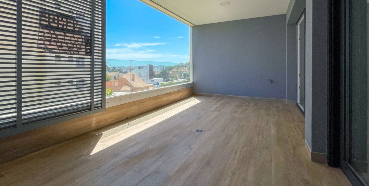 Resale - Apartment / flat -
Orihuela Costa - Punta Prima