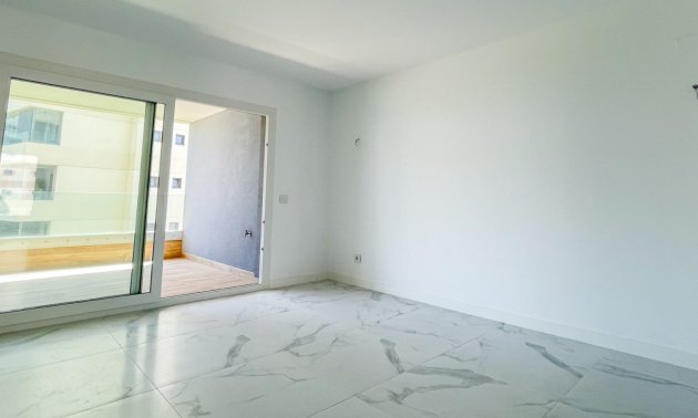 Resale - Apartment / flat -
Orihuela Costa - Punta Prima