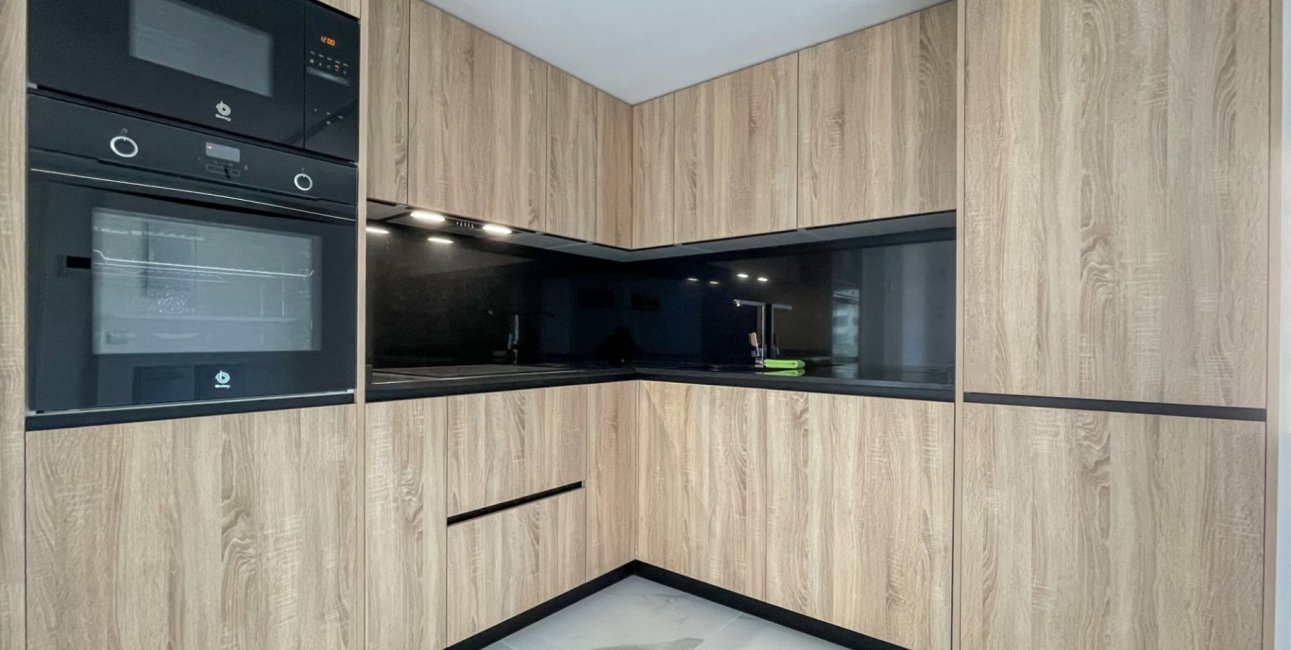 Resale - Apartment / flat -
Orihuela Costa - Punta Prima