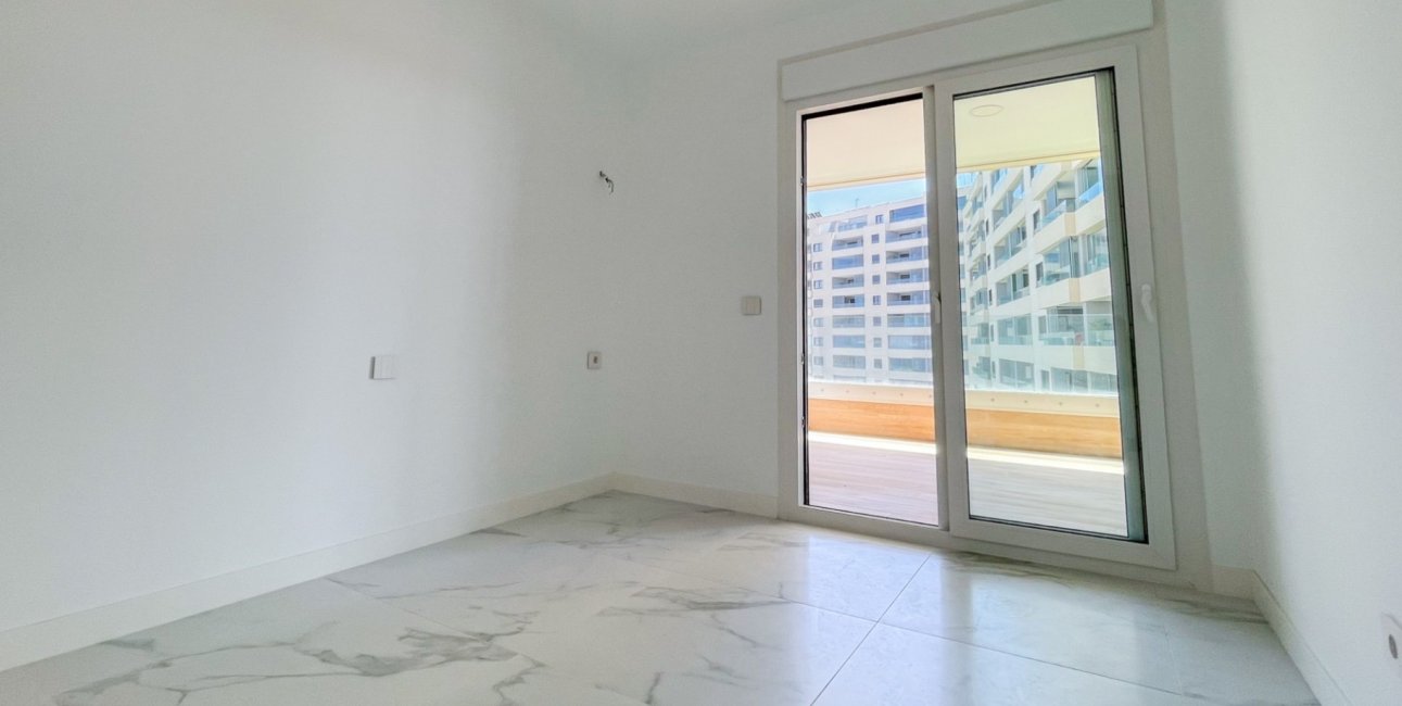 Resale - Apartment / flat -
Orihuela Costa - Punta Prima