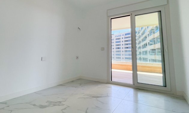 Resale - Apartment / flat -
Orihuela Costa - Punta Prima